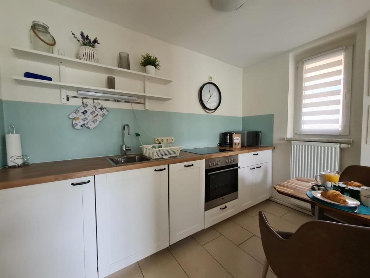 Neu Eingerichtetes Apartment #1 Mit Wlan !Sauna & Hot Tub Zubuchbar! Senftenberg Dış mekan fotoğraf
