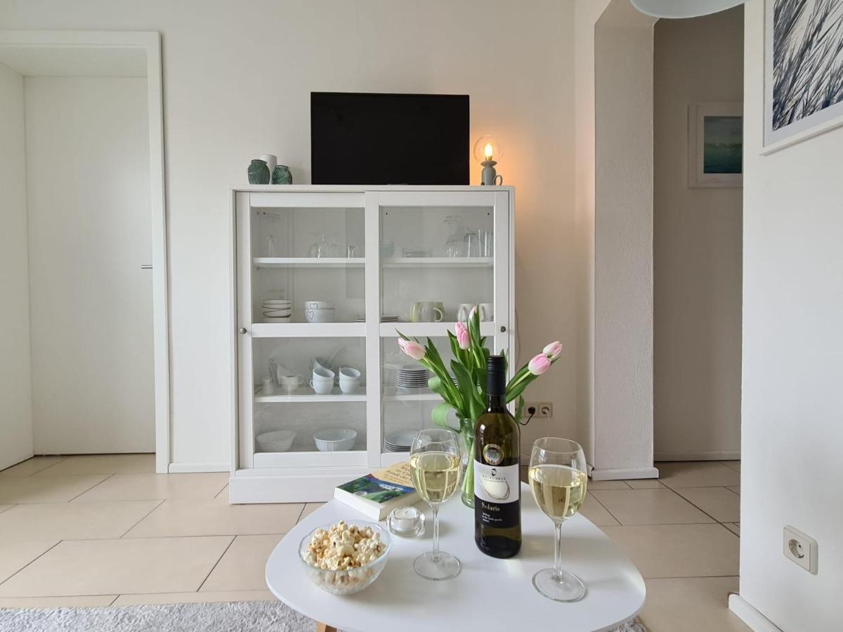Neu Eingerichtetes Apartment #1 Mit Wlan !Sauna & Hot Tub Zubuchbar! Senftenberg Dış mekan fotoğraf